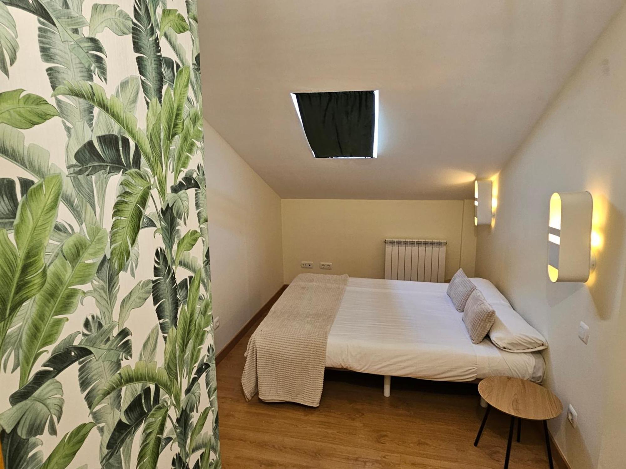 Apartamentos Palacio Azcarate Calle Calvario إيزكاراي المظهر الخارجي الصورة