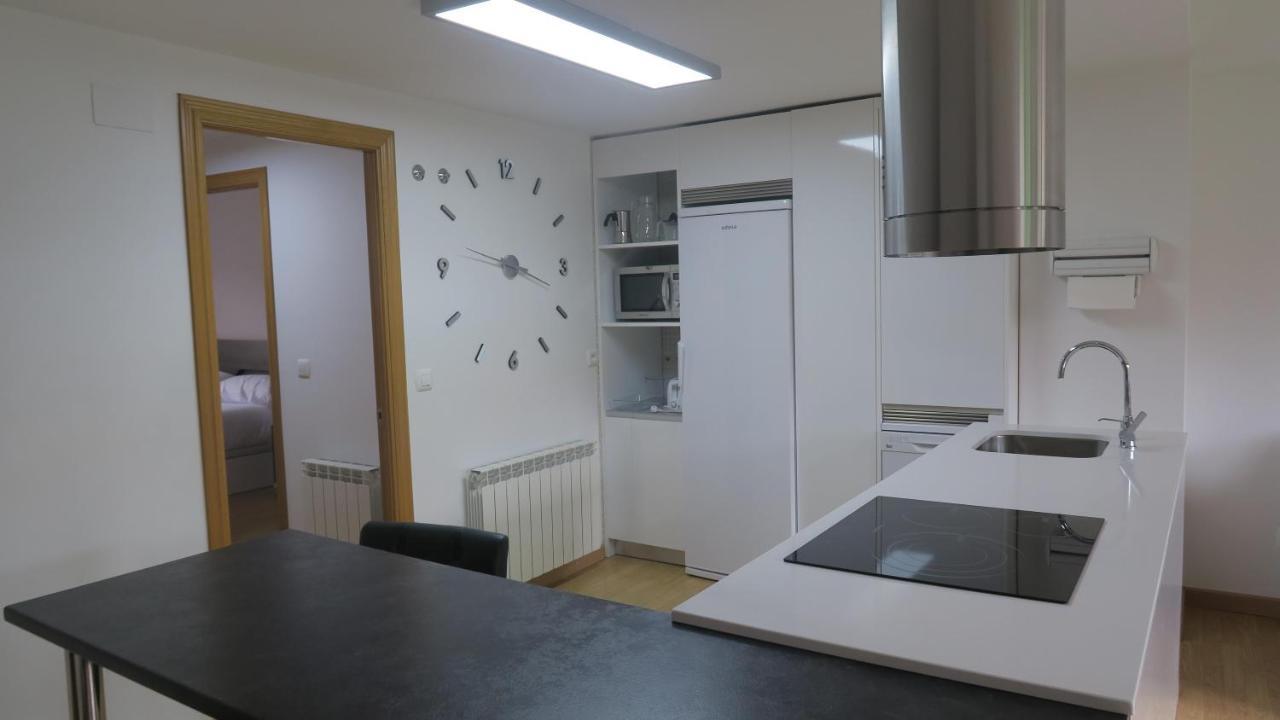Apartamentos Palacio Azcarate Calle Calvario إيزكاراي المظهر الخارجي الصورة