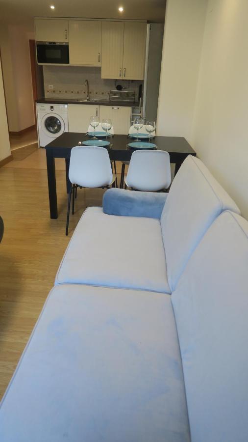 Apartamentos Palacio Azcarate Calle Calvario إيزكاراي المظهر الخارجي الصورة