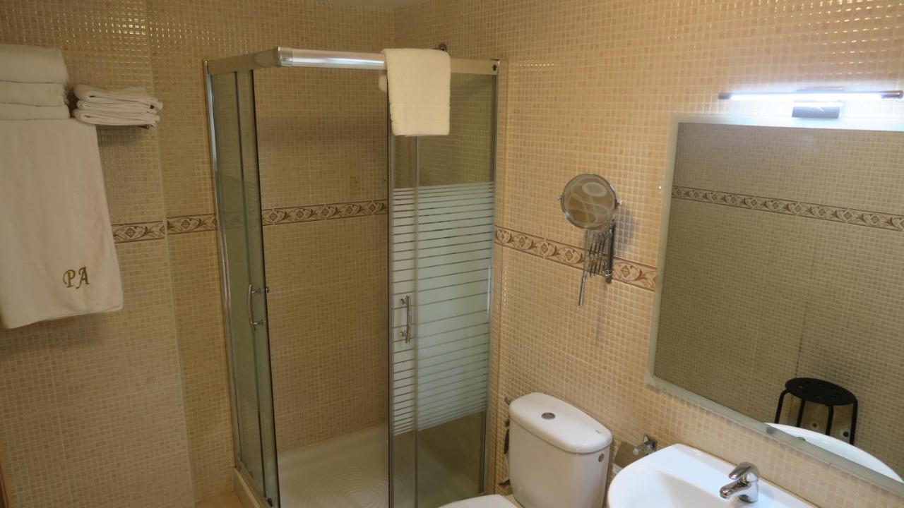 Apartamentos Palacio Azcarate Calle Calvario إيزكاراي المظهر الخارجي الصورة